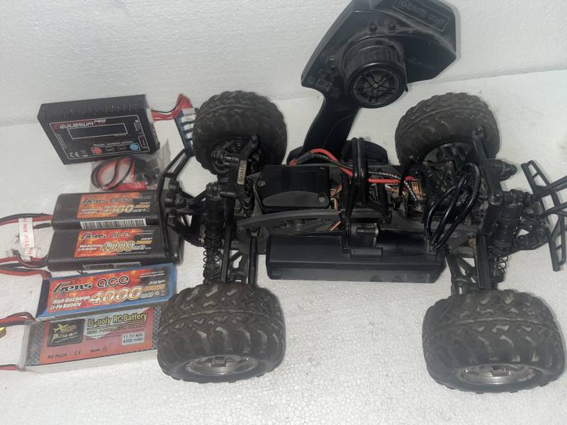 HPI Savage XS Flux