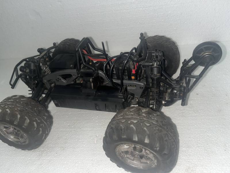 HPI Savage XS Flux