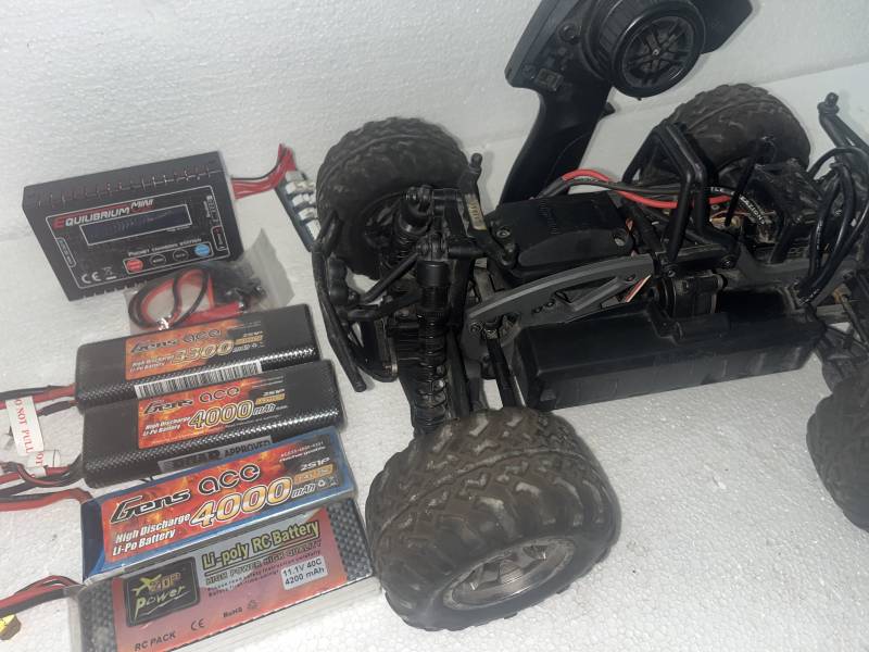 HPI Savage XS Flux