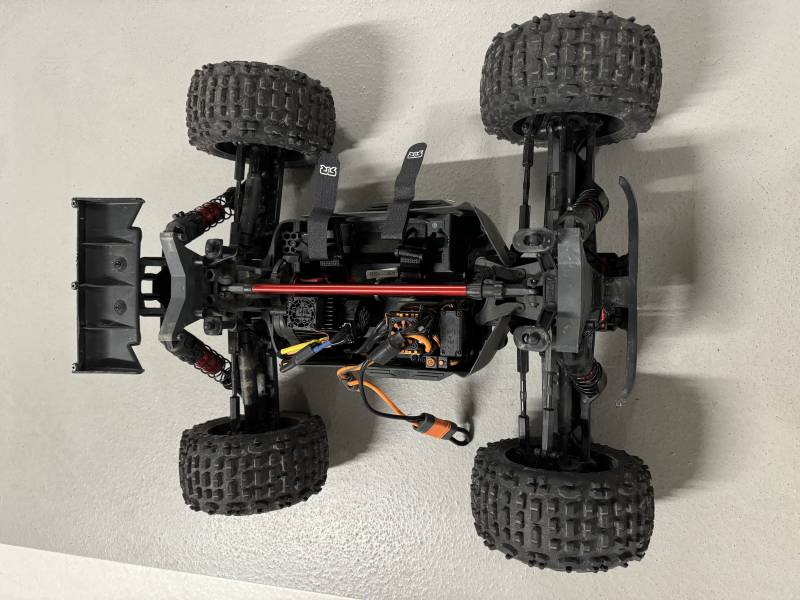 Arrma Outcast 4S V2