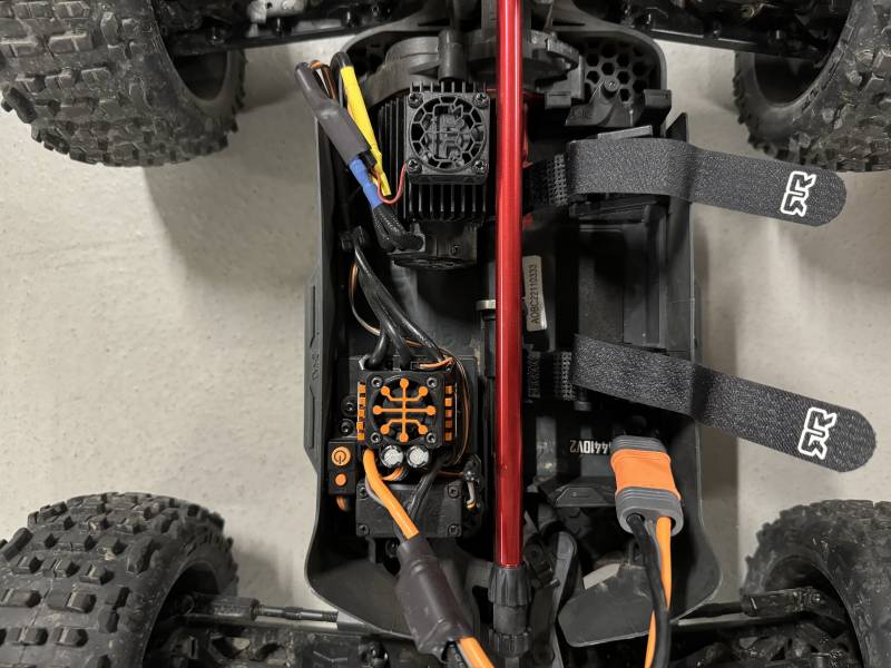 Arrma Outcast 4S V2