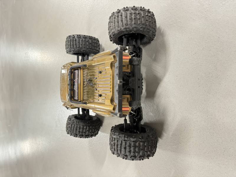 Arrma Outcast 4S V2