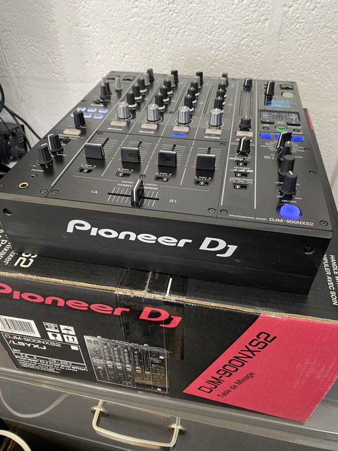 Pioneer OPUS-QUAD, Pioneer XDJ-RX3, Pioneer XDJ-XZ