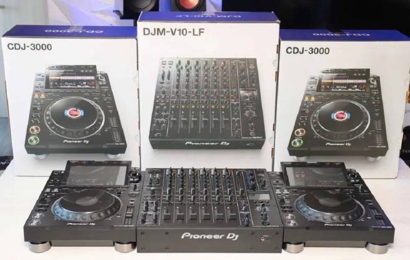 Pioneer OPUS-QUAD, Pioneer XDJ-RX3, Pioneer XDJ-XZ