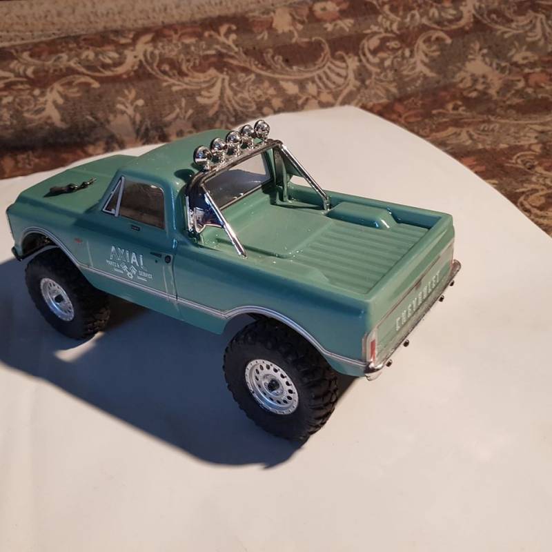 Axial scx24 Chevy C10 + tuning za 5000,-