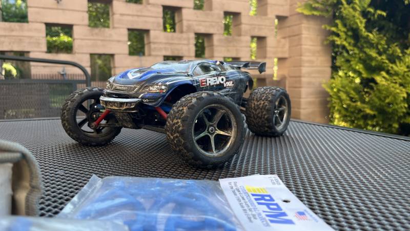 Traxxas E-revo VXL 1/16 (RPM set) + baterie