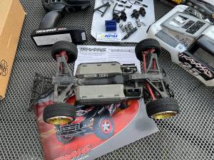 Traxxas Slash VXL 1/16