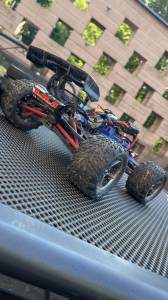 Traxxas E-revo VXL 1/16 a slash VXL 1/16