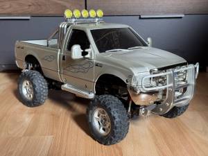 Tamiya Ford F-350 High-Lift