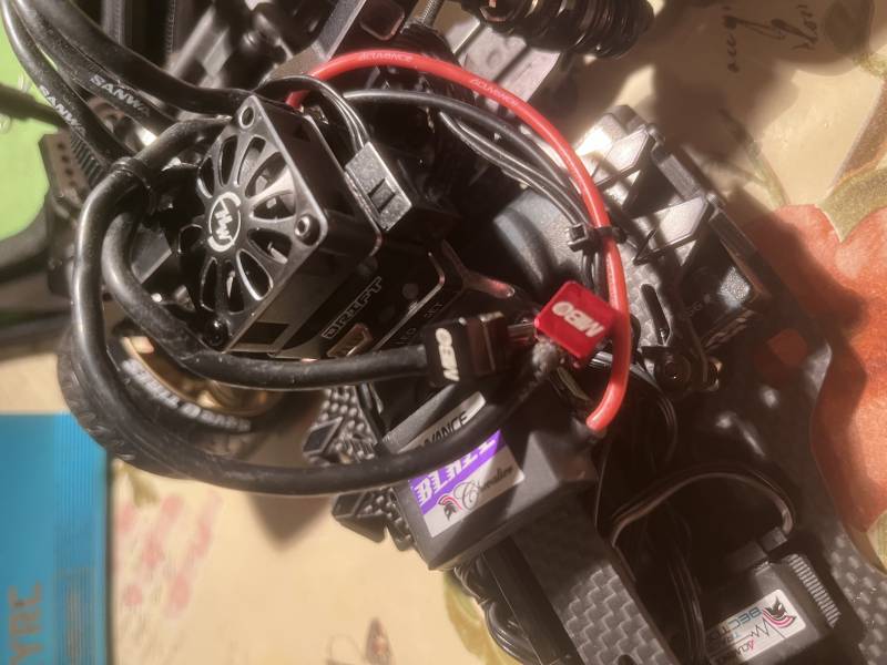 Regulátor Sanwa SV-D2 Drift SXR Response ESC