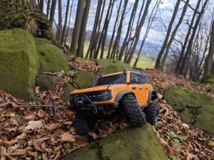 TRAXXAS TRX-4 Bronco 1:10 klon v Tuningu