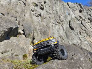 TRAXXAS TRX-4 Bronco 1:10 klon v Tuningu