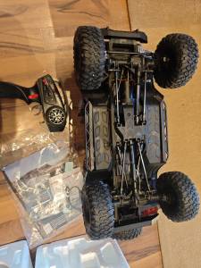 TRAXXAS TRX-4(HB) JEEP Wrangler Rubicon 1:10 NOVÝ