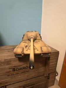 TORRO tank PRO 1/16 RC Jagditiger-puštní kamuflaž-