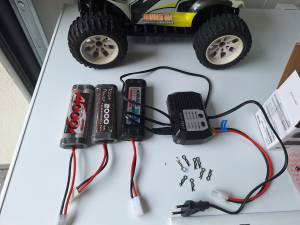 RC auto Himoto Monster EMXT-1 Beetle 4WD RTR 1:10