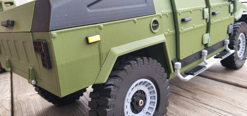 Karoserie URO Vamtac