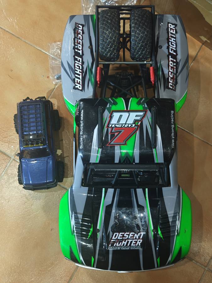 Trophy Truck 1/7 Scale RC Brushless Yikong DF7 v3