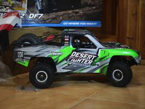 Trophy Truck 1/7 Scale RC Brushless Yikong DF7 v3