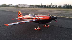 Extra 330SC 2,2m v rozsypu