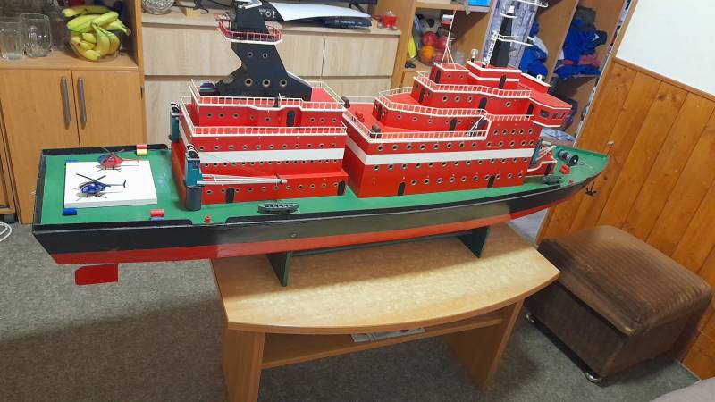 RC Loď domácí výroby