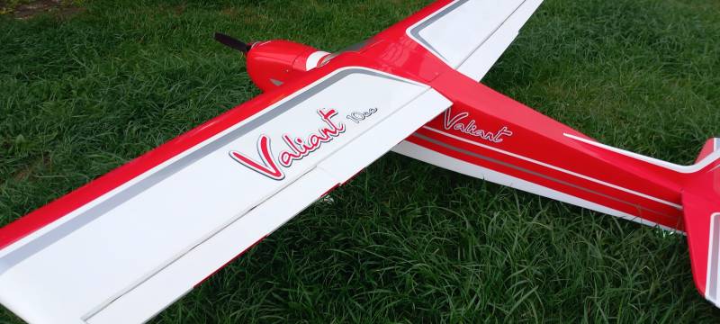 Hangar 9 Valiant 1.8m