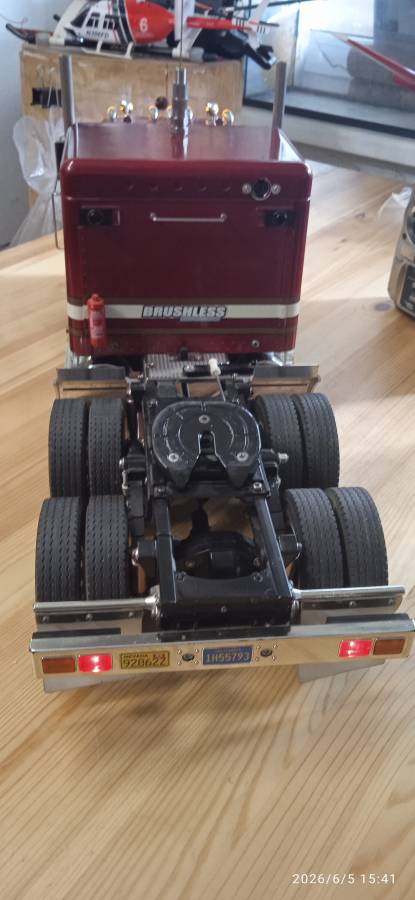 TAHAČ - King Hauler 1/14