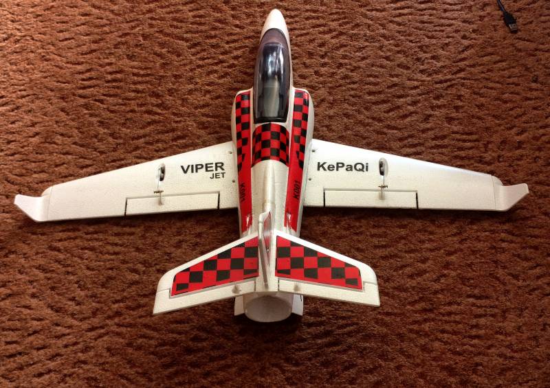 EDF JET - KPQ VIPER 760mm EPO - se stabilizací